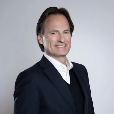 EURO COSMETICS Magazine • Givaudan announces Chief Executive Officer andChairman succession plans • Euro Cosmetics • Euro Cosmetics